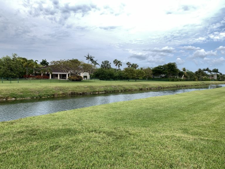 Waterfront Home Sold In Palmetto Bay